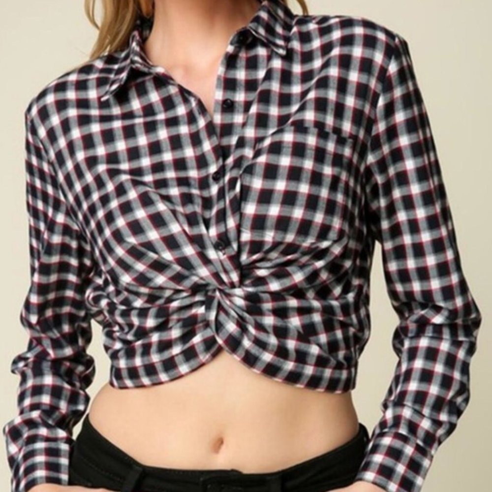 ✨NWT Dress Up Lumiere Plaid Crop Top Size Small✨